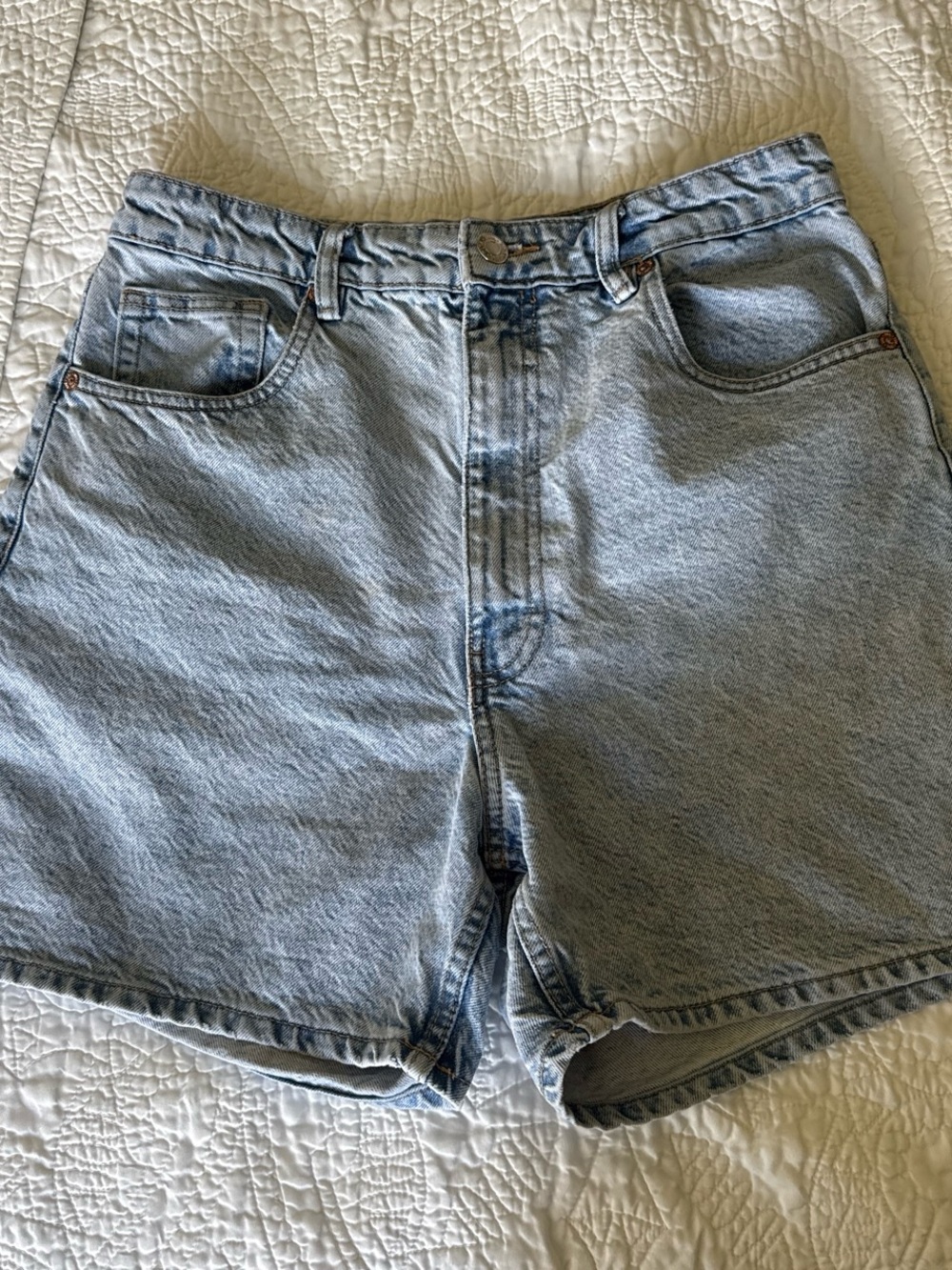 Zara Light Wash Denim High-Rise Shorts